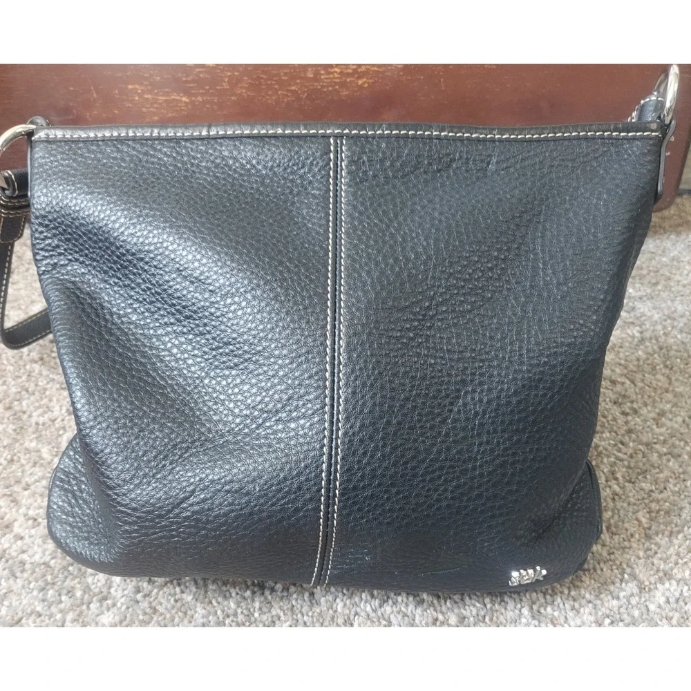 The Sak Black Pebbled Leather Crossbody Bag Contrast Stitching MCL_TS_IO 4944CWH